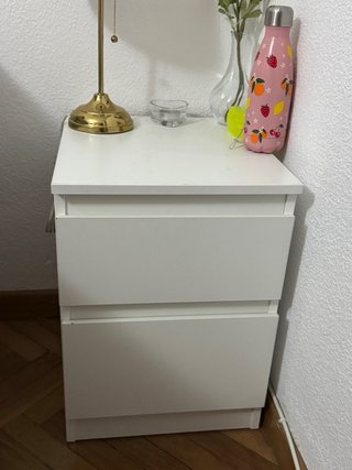 2 Mesas de noche IKEA MALM blanca