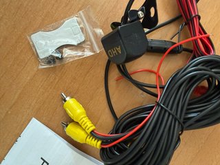 Cámara trasera coche con cables