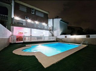 Chalet en alquiler en Puerto de la Torre - Atabal en Málaga