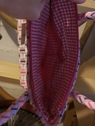 Borsetta intrecciata rosa e viola