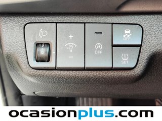 Kia Stonic 1.0 T-GDi MHEV MT Concept 74 kW (100 CV)