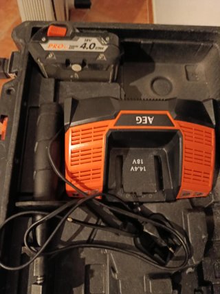 Taladro y Atornillador AEG 18V