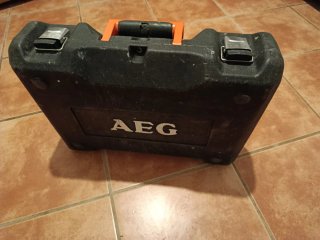 Taladro y Atornillador AEG 18V