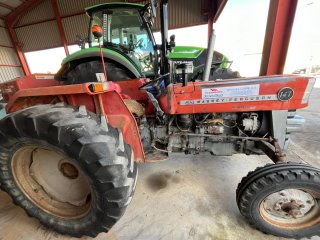 Tractor Massey Ferguson 147