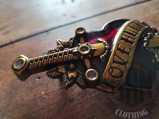 Fibbia Cuore con Spada Love Hurts - bronzo