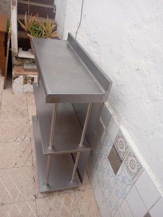 Mesa de acero inoxidable