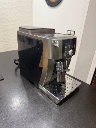 Cafetera DeLonghi Magnifica S Smart