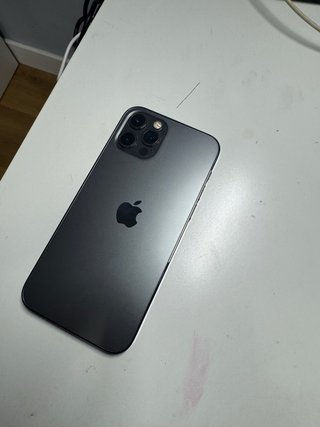 iPhone 12 Pro Gris + Funda Regalo
