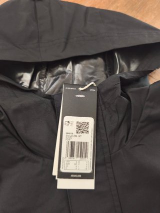 Giacca antipioggia Adidas nera