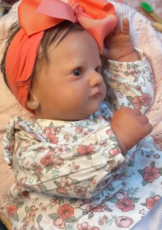 Muñeca Reborn Vinilo y Tela