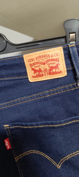 Pantalones Levi's 721 High Rise Skinny Azules