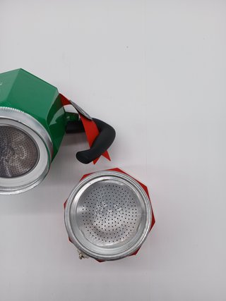 Bialetti - Moka Express Italian Collection: Icónica Cafetera Italiana para Espresso, Auténtico Café Italiano, 6 Tazas (250 ml),