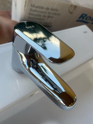 Mueble de baño Roca con lavabo