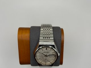 Seiko Grand Quartz 4843-8100 Plata