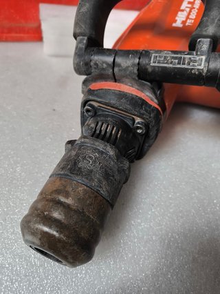 Hilti TE 800 AVR Martillo Rompedor