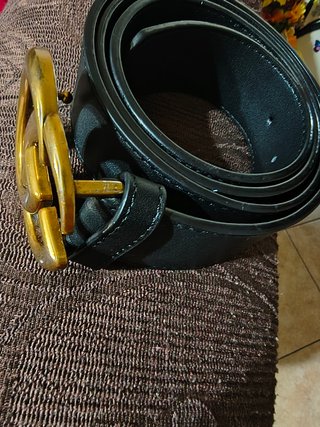 Cintura Gucci Nera con Doppia G Oro