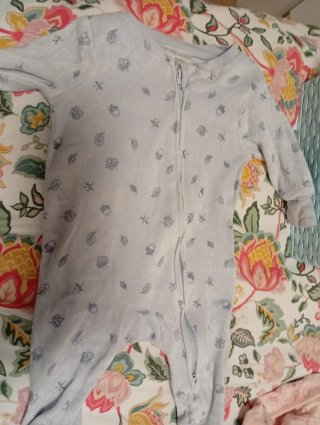 Pijama bebé estampado hojas y bellotas, 62 cm