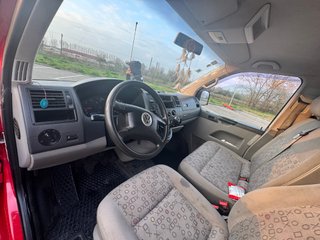 Volkswagen Transporter T5 2005 shutller 9 acientos