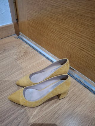 2 pares de zapatos de tacón Rebecca Hope London