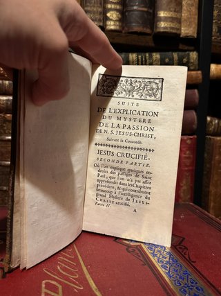 Libro antiguo 1718 Pasión Jesucristo París