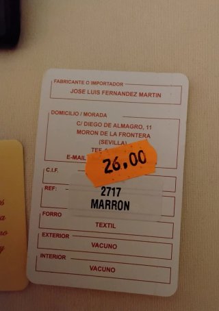 Billetero monedero de piel marrón