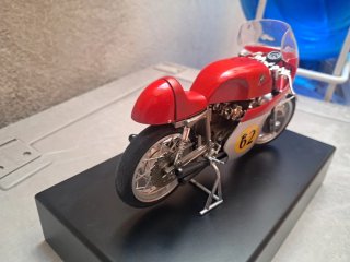 MV AGUSTA 500 FOUR 1/12