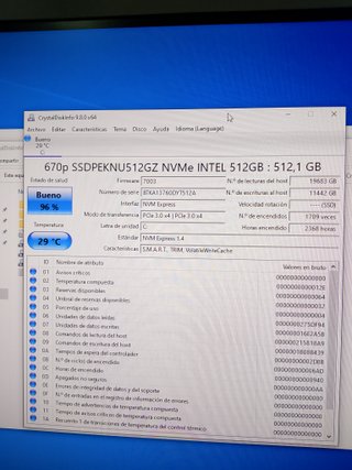 SSD M.2 Intel 512GB PCIe NVMe con window 10