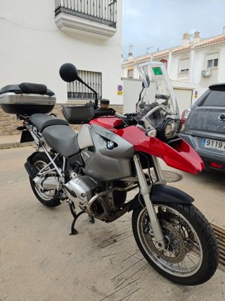 BMW R1200GS  2006, 120000kms, ITV hasta marzo 2028