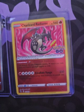 Pokémon Radiantes Eevee Charizard Reserva Jose