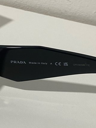 Gafas de Sol Prada Negras Rectangulares