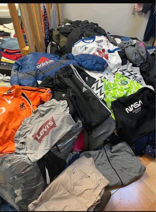 Lote ropa  25kg precio por liquidación