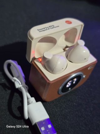 Auriculares Bluetooth Marrón y Blanco