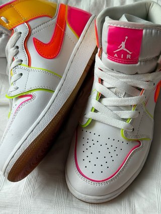 Nike Air Jordan 1 Mid