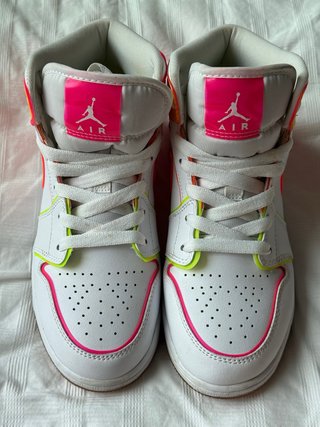 Nike Air Jordan 1 Mid