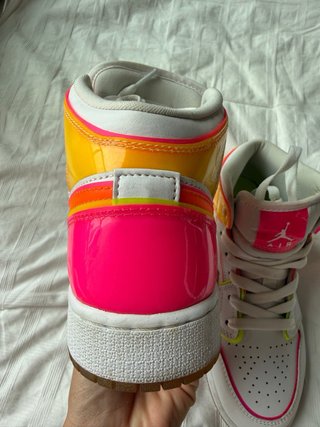 Nike Air Jordan 1 Mid