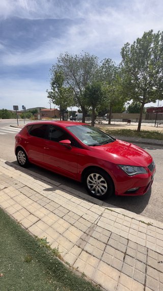 SEAT Leon 2015 1.6 TDI 105cv
