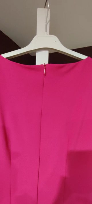 Vestido Talla 42 Negro y Fucsia