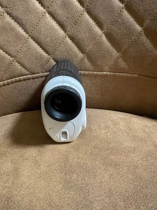 Telémetro Bushnell Tour V2