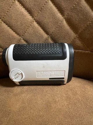 Telémetro Bushnell Tour V2
