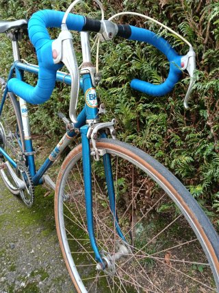 Bicicleta BH Clásica Azul