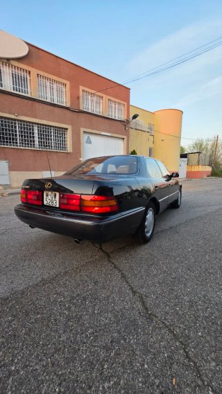 Lexus LS 1993