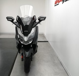 HONDA FORZA 300 2019 26262 kms.