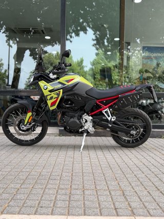 BMW F 900 GS