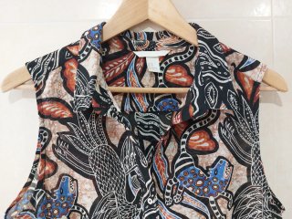 Blusa H&M sin mangas Talla L