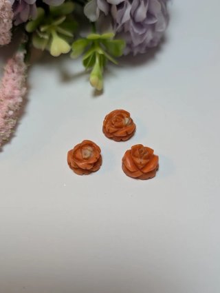 3 Rosas de Coral antiguas