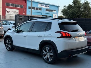 Peugeot 2008 2019 130 cv 6v allure 5p S/S