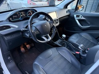 Peugeot 2008 2019 130 cv 6v allure 5p S/S