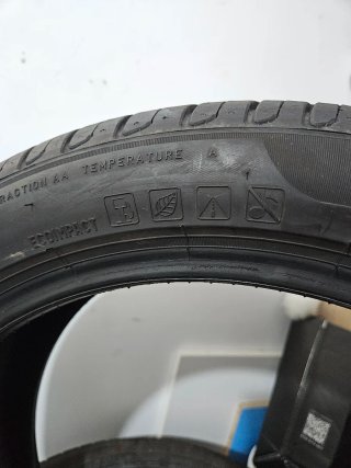 Neumáticos Pirelli Cinturato P7 225/45 R18