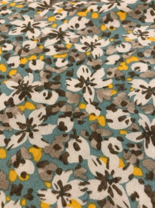 Pantalón fluido estampado floral