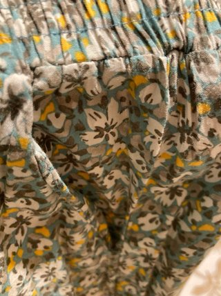 Pantalón fluido estampado floral